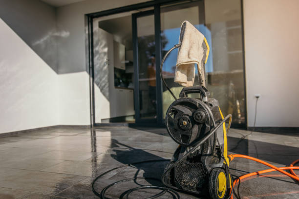 Best Gas Station Cleaning  in Calverton, NY