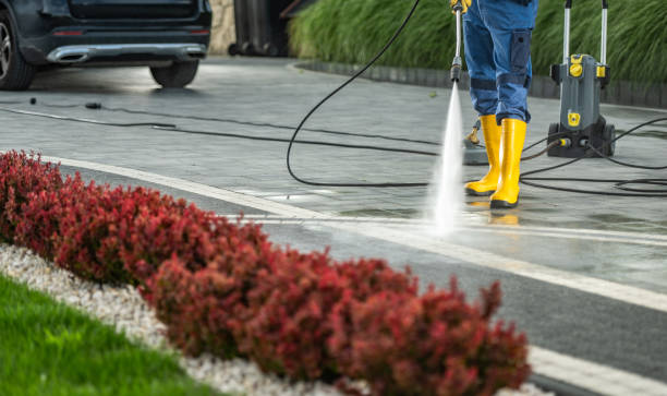 Best Post-Construction Pressure Washing  in Calverton, NY